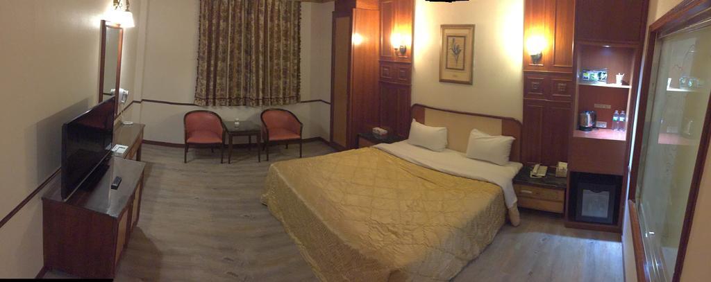 Changsing Business Motel Tainan Zewnętrze zdjęcie